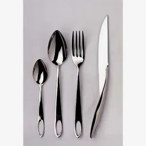 ชุดเครื่องเงินสุดหรูทำจากสแตนเลสพร้อมพื้นผิวด้านเหมาะสำหรับการรับประทานอาหารและเครื่องใช้บนโต๊ะอาหารที่จำเป็นจากอินเดีย5ชิ้นมีด - Product Image 2