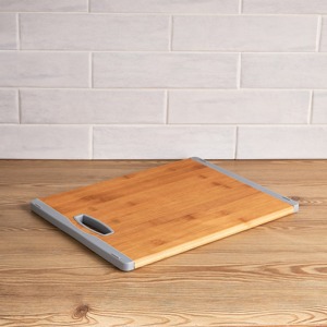 Modern <b>Wooden</b> Chopping Board With Smooth Surface And Sturdy Build To Simplify Chopping <b>Slicing</b> And Serving - Product Image 2