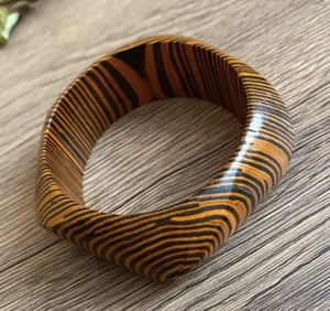 Brazalete y pulsera de madera de diseño moderno, pulseras de madera de tamaño personalizado, brazalete hecho a mano con flores, brazalete de madera - Product Image 2