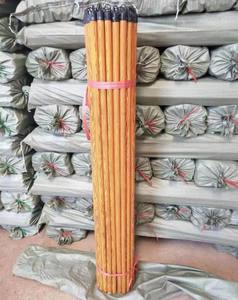 Palo de escoba de madera de 120cm de alta calidad con plástico redondo/cabeza de escoba de PVC D Paquete de recogedor de limpieza del hogar en bolsa de superficie natural - Product Image 6