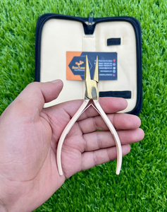 Pince à extension de poils de nez plat acceptable OEM Logo personnalisé Outils de ruban de pressage de micro-perles en acier inoxydable beige et or - Product Image 1