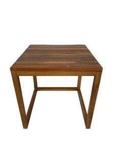 Mesa Cuadrada Grande, Totalmente de Madera Maciza, Desarmable - Product Image 1