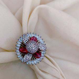 Designer à la mode Rose Finition Meilleure Qualité Anneau Réglable Pour La Fonction Et La Collection De Vêtements De Mariage De Fête Pour Les Femmes Et Les Filles - Product Image 1