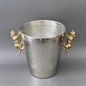 Metal Reno Plata Brillante Bebida Vino Cubo Bar Decoración Enfriadores de vino de lujo y enfriador de hielo Mesa Bañera de vino personalizada - Product Image 6