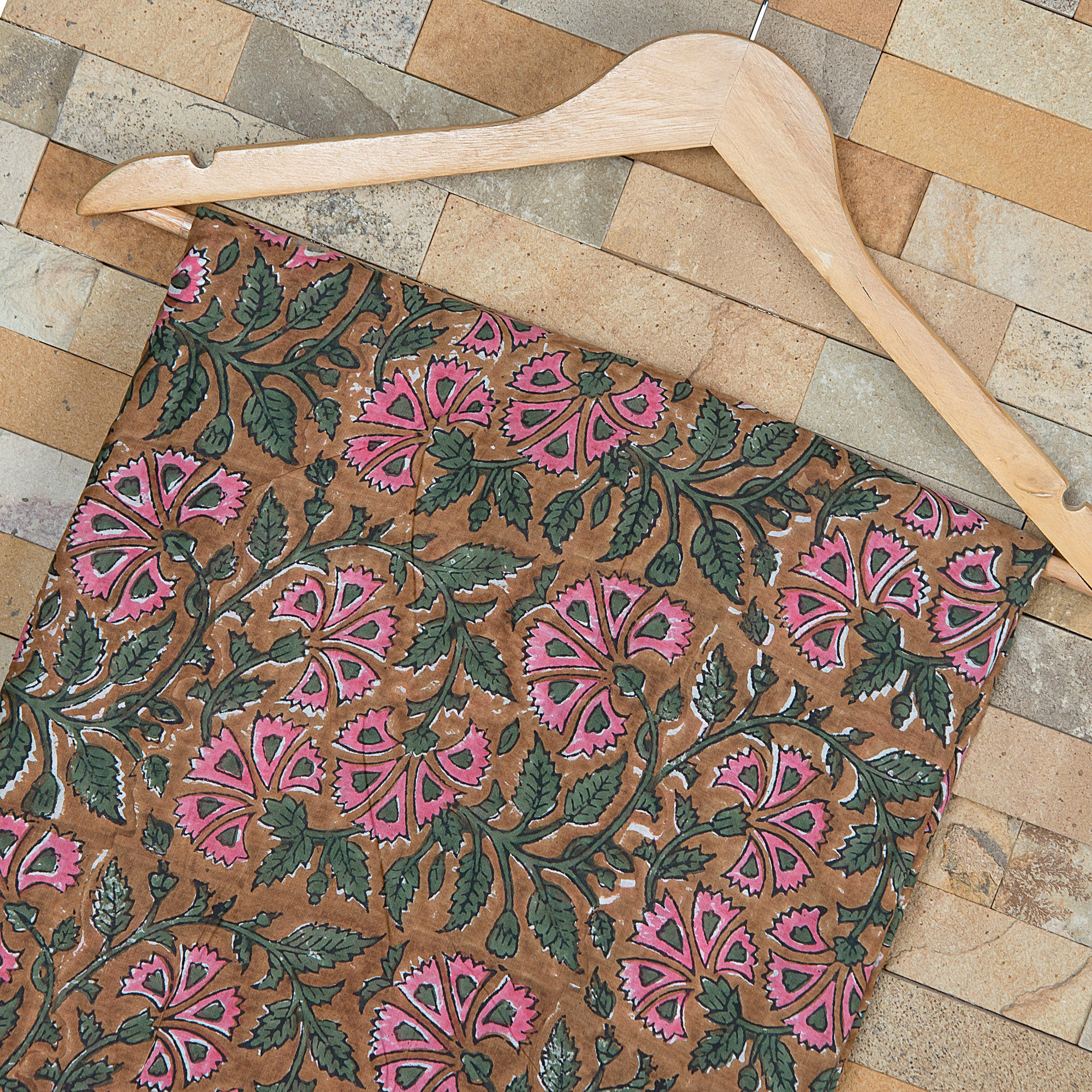 ตามที่แสดงในภาพ