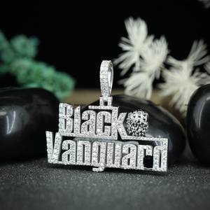 Colgante de Doble Capa con Nombre en Moissanita de Corte Brillante Redondo, Joyería Hip Hop de Lujo Personalizada, Joyería con Letras en Plata 925 con Incrustaciones de Circonitas - Product Image 4