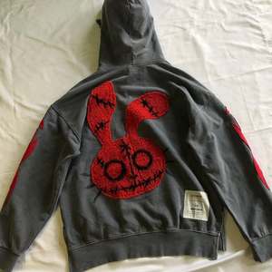 Sweat à capuche brodé d'appliques surdimensionnées et lavées à l'acide pour hommes, design soleil délavé, polaire à capuche à motif 3D, vente en gros personnalisé - Product Image 2