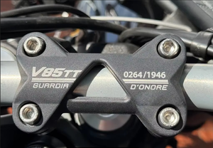 รถมอเตอร์ไซค์โมโตกุซซี่ V85 TT Guardia dOnore E5 รุ่นล่าสุดสำหรับขาย - รถมอเตอร์ไซค์ทัวริ่ง - Product Image 5