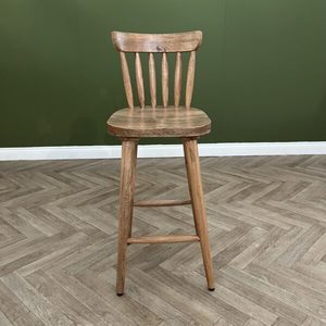 Taburete de Bar Berke hecho de madera de caoba de alta calidad con color natural para interior o exterior - Product Image 1