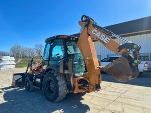 Chargeuse-pelleteuse Case 580SN 2022 d'occasion de bonne qualité à vendre - Product Image 3