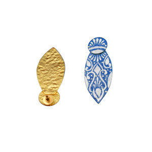 Venta caliente diseñador pendiente largo joyería pintura a mano azul Pottary diseño dorado mate acabado pendiente para mujeres y niñas - Product Image 4