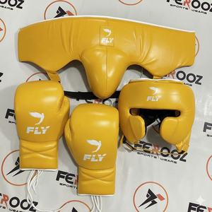 Gants de MMA personnalisés à prix de gros, ensemble d'entraînement en cuir de vache, fermeture à lacets, logo personnalisé, arts martiaux - Product Image 1