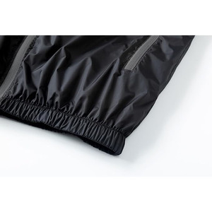 Veste coupe-vent légère pour homme avec poche à capuche Imperméable respirant à séchage rapide Veste d'extérieur de couleur unie pour homme - Product Image 5