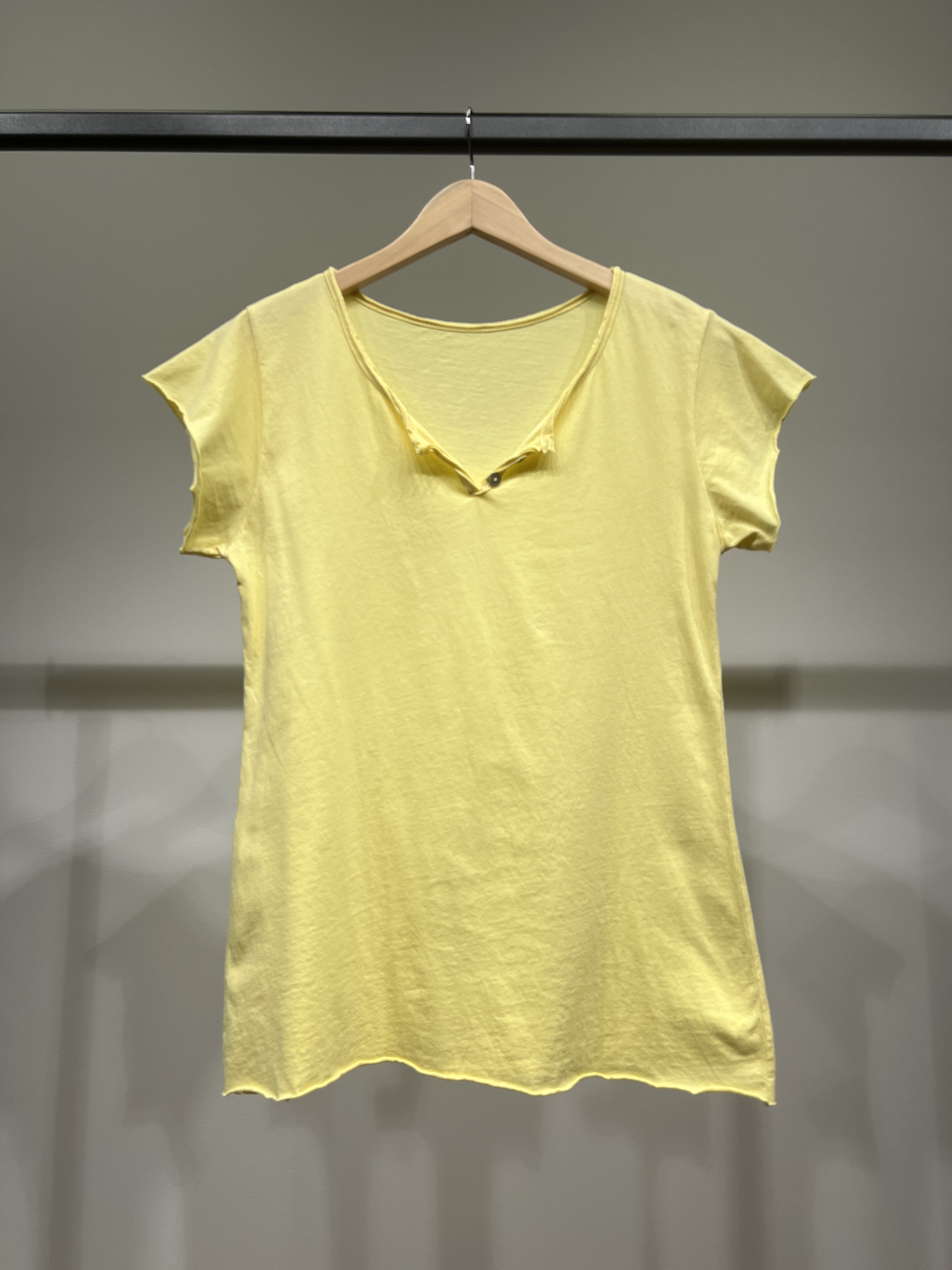 Jaune