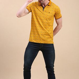 เสื้อโปโลผู้ชายทรงปกติ สีเหลือง พิมพ์ลายทั้งตัว มีกระเป๋าเสื้อ คอปกตัดสีลายดอกไม้ แขนสั้น รับสกรีนโลโก้ ตัวอย่างฟรี - Product Image 4