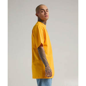 Shaka Wear Men Garment-Camiseta de algodón teñido Drop-Shoulder Yellow Camiseta Heavyweight - Product Image 3