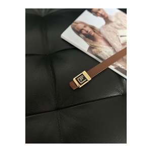 Ceinture pour femme en cuir tanné avec boucle dorée et logo F, ceinture dorée pour femme, ceinture pour pantalon, ceinture pour veste - Tanné - Product Image 4