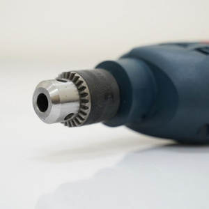 Perceuse rotative professionnelle filaire GBM 10 RE avec moteur à brosse, 2600 tr/min, sans clé, boîtier compact et léger, prise en main parfaite, maniabilité optimale - Product Image 3