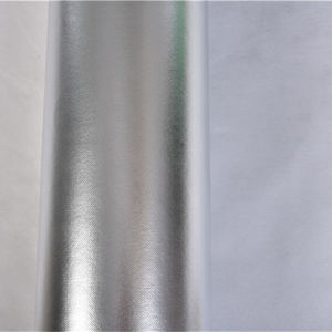 Membrana compuesta de aluminio SmartGuard de 100Mx1.2M para aislamiento de techos e impermeabilización de edificios - Product Image 2