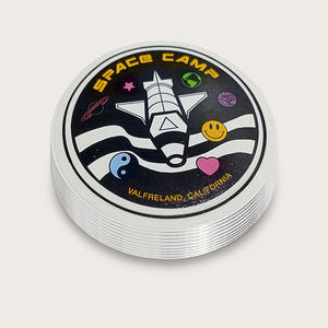 Pegatinas ecológicas personalizadas con logotipo, vinilo resistente a la intemperie resistente a los rayos UV, fuerte presencia de marca para fines decorativos - Product Image 4