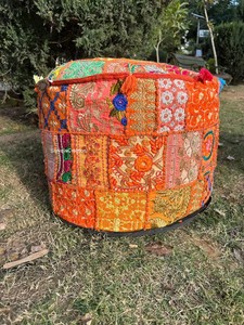 Indian Vintage Patchwork Asientos Puf Piso Funda De Almohada Hecho a mano Bordado a mano Reposapiés Cubierta otomana - Product Image 2