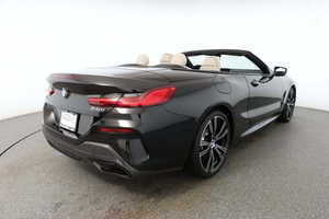 Construido con estilo y clase 2024 BM W 8 Series 840i xDrive - Product Image 4