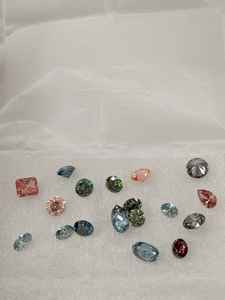 Cuenta de piedra suelta de diamante de corte brillante redondo cultivado en laboratorio certificado IGI multicolor para fabricación de joyas precio al por mayor - Product Image 4