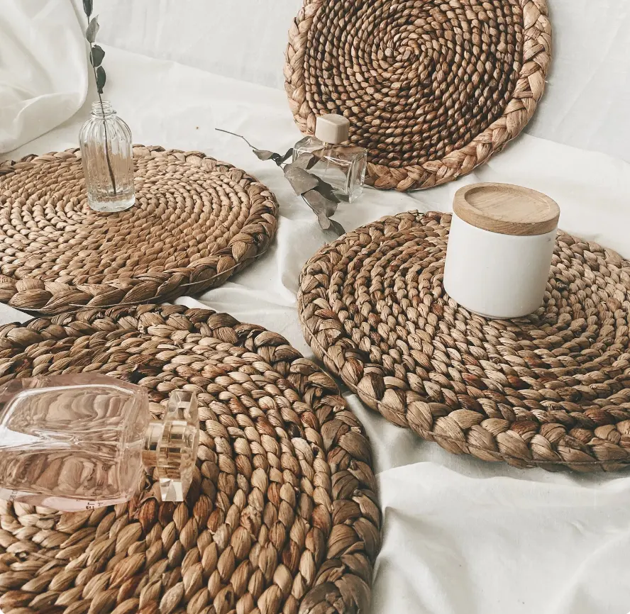 Hot Sale House Decor Kitchen Decor Vietnam Braided Natural Material Water Hyacinth Round Placemats