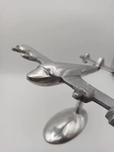 Sculptures d'avions en métal de haute qualité en gros symbolisent l'ambition, les voyages et la poursuite de nouveaux horizons - Product Image 4