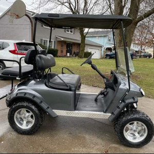 Carrito de golf eléctrico EZGO de 4 plazas todoterreno negro con techo y parabrisas - Product Image 4
