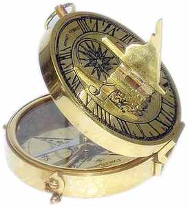 Portable classique Antique Design extérieur boussole randonnée Camping nouvelle montre lumineuse Style laiton voyage vente caractéristiques boîtier en métal - Product Image 4