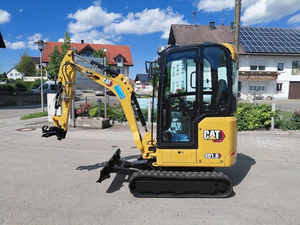 ซื้อมินิเอ็กซ์คาเวเตอร์มือสองคุณภาพสูง Cat 301.8CR พร้อมจำหน่าย ประสิทธิภาพเชื่อถือได้ คุ้มค่า ใช้งานน้อย สภาพเยี่ยม - Product Image 2