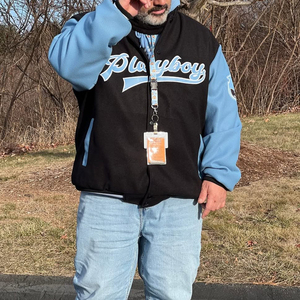 เสื้อแจ็กเก็ตทีมตัวแทนผ้ากำมะหยี่สำหรับผู้ชายเสื้อฟลีซและหนังแขนยาวปักลายตามสั่ง - Product Image 1