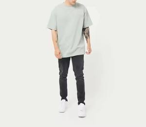 T-shirt à col rond à épaules tombantes avec logos brodés pour hommes, impression numérique personnalisée 100% coton, quantité minimale de commande bas - Product Image 4