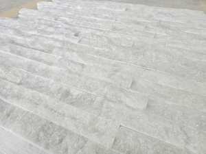 สีขาว Carrara ไม้วีเนียร์หินธรรมชาติแผ่นผนังแบบดั้งเดิม-การออกแบบที่ทันสมัยภายนอกภายในกลางแจ้ง - Product Image 4