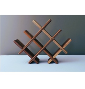 Support créatif de stockage de vin en bois massif pour la décoration de la maison de cuisine table à manger champagne vin présentoir support bar en gros - Product Image 1