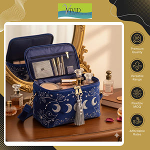 Sac de rangement pour maquillage en PU de luxe avec fermeture éclair, poignée souple, motif uni - Organisateur de cosmétiques et de produits de toilette portable pour femmes, sac écologique - Product Image 6