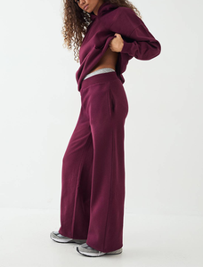 Conjunto Deportivo de Invierno Ecológico y Transpirable para Mujer, con Sudadera con Capucha y Pantalones Deportivos, 100% Poliéster, Suave y Elegante - Product Image 2