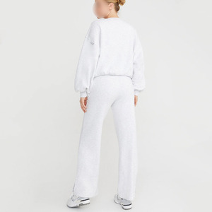 ชุดวอร์มโอเวอร์ไซส์สำหรับผู้หญิง ปี 2025 เสื้อฮู้ดครอปซิปเต็มตัว กางเกงขายาวทรงบาน แต่งลายปักแบบดิสเทรส สีพื้น ลุคซักฟอก สไตล์จ็อกกิ้ง - Product Image 2