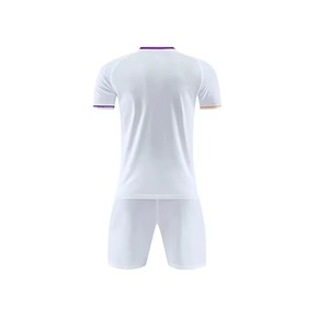 Juego de uniformes de secado rápido con logotipo personalizado de fútbol de alta calidad 2025 al por mayor - Product Image 3