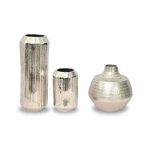 Florero de Metal Martillado Hecho a Mano con Diseño Elegante Mesa de Comedor Versátil Decoración Jardín Característica Fabricante Directo - Product Image 1