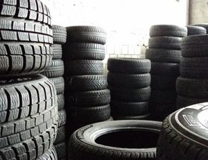 Neumáticos Radiales Sólidos Usados de Primera Calidad al por Mayor desde Alemania, Pedidos al por Mayor Disponibles con Garantía de 60000-80000 KM - Product Image 3