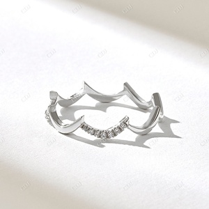 แหวนลายซิกแซ็กเคลือบทอง14K,แหวนแต่งงานเส้นเล็กๆที่สวยงามแหวนนิ้วโป้งเป็นเอกลักษณ์สีทอง14K ดีไซน์ล่าสุด - Product Image 5