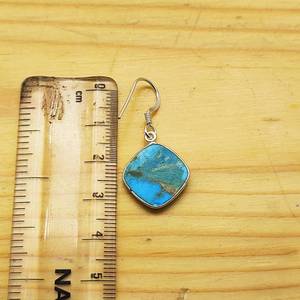 Naturel Mohave Turquoise Coussin Forme Gemme Lunette Boucle D'oreille Fabriqué À La Main En Argent Sterling 925 Boucle D'oreille Vente Chaude En Gros - Product Image 2