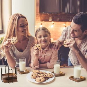 Sous-verre en bois écologique de fournisseur indien pour les tables à manger modernes et les coins de café disponibles à la vente - Product Image 2