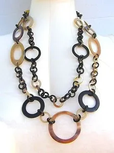Nuevo diseño de collar de cuerno de búfalo India artesanía cuerno colgante fiesta boda europeo Natural cuerno de buey collar - Product Image 2