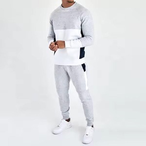 Conjuntos Deportivos Casuales Cómodos al por Mayor, Diseño OEM, Ropa Deportiva para Correr, Logotipo Personalizado, Conjuntos Deportivos para Hombre - Product Image 1