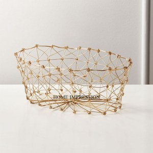 Aluminio fundido de alto grado de oro aspecto atractivo más elegante mesa de diseñador único centro de mesa de gran tamaño frutas y cesta de pan - Product Image 6