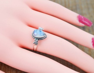 Anillo clásico de estilo bohemio, joyería para mujer, joyería de plata de ley 925, piedra lunar, piedra preciosa, anillo hecho a mano, regalo para el amor - Product Image 3