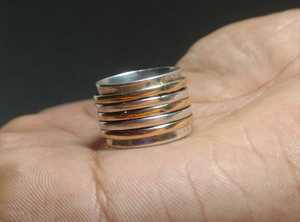 Venta al por mayor Popular Bohemian Silver Spinner Band hecho a mano 925 anillos de ley joyería fina para bodas y regalos - Product Image 6